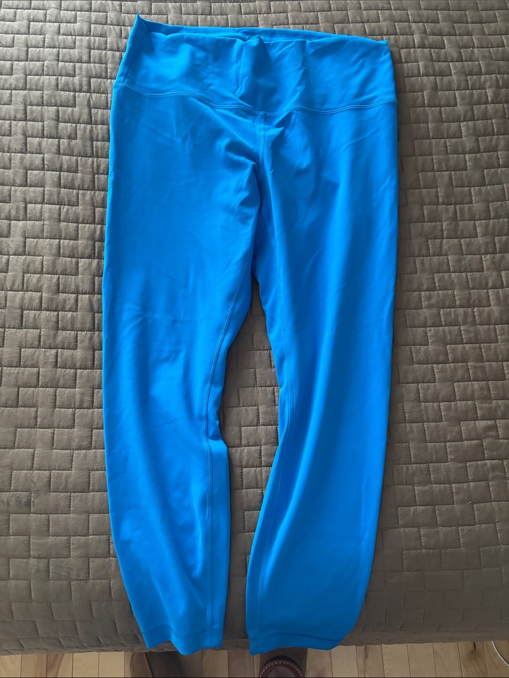 LULULEMON Bright Teal Blue Wunder Train High Rise Tight 25” - Picture 4 of 6